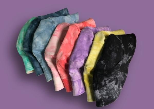 ❃逸品❃新品　台湾客家藍染　絞り染め　リバーシブルバケットハット　台湾製 ❃逸品❃新品 台湾客家藍染 絞り染め リバーシブルバケット