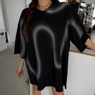 【大特価】ブラック スプレーペイント オーバーサイズ Tシャツ 半袖 トップス カットソー 韓国 通販