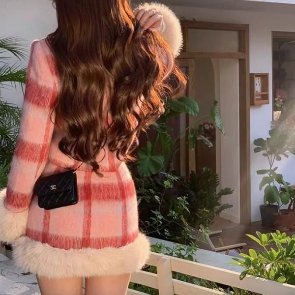 【韓国発】ファージャケットミニスカートセットアップ 韓国♡甘辛ミックス♪ ふわふわファー付きデニムセットアップ