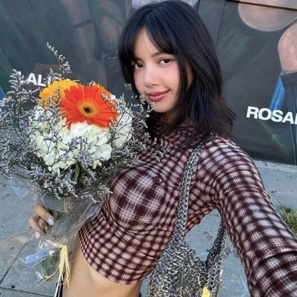 大特価】BLACKPINK LISA リサ着用風 チェック柄 長袖 クルー