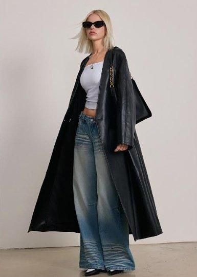 美品ブラックレザーVネックジャケット　36 美品ブラックレザーVネックジャケット 36 美品ブラックレザーVネック