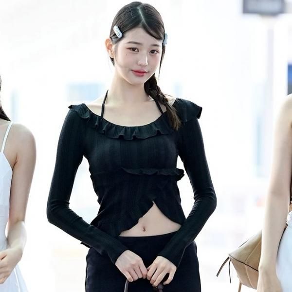 dholic - YCH ウォニョン 着用 トップス ブラック 韓国 空港