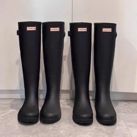 大特価】2色展開 ボックスロゴ FASHION レインブーツ 長靴
