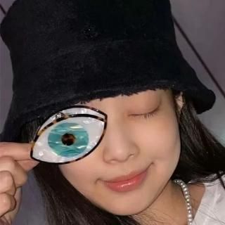 òBLACKPINK jennie  륢 evil eye  إå ڹ