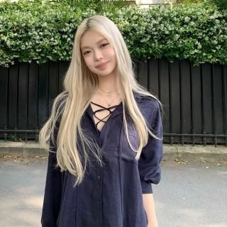 ò4Ÿ BLACKPINK jennie  졼å Ԥ߾夲 Ĺµ  ֥饦 ȥåץ åȥ ڹ ݡ 
