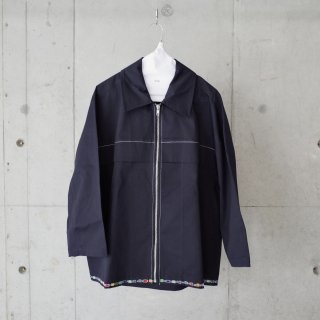 <img class='new_mark_img1' src='https://img.shop-pro.jp/img/new/icons13.gif' style='border:none;display:inline;margin:0px;padding:0px;width:auto;' />mii HAND EMBROIDERED 3/4 SLEEVE SHORT ZIP JACKET-unisex/NIGHT(NAVY)
