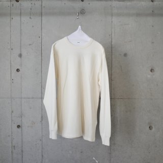 <img class='new_mark_img1' src='https://img.shop-pro.jp/img/new/icons13.gif' style='border:none;display:inline;margin:0px;padding:0px;width:auto;' />BATONER COTTON WOOL HIGH GAUGE HONEYCOMB CREW NECK-unisex/WHITE