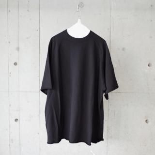 <img class='new_mark_img1' src='https://img.shop-pro.jp/img/new/icons13.gif' style='border:none;display:inline;margin:0px;padding:0px;width:auto;' />COMOLI LW COTTON FLEECE H/S CREW NECK-unisex/BLACK