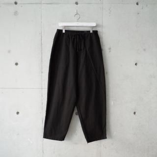 <img class='new_mark_img1' src='https://img.shop-pro.jp/img/new/icons13.gif' style='border:none;display:inline;margin:0px;padding:0px;width:auto;' />COMOLI COTTON FLANNEL TAPERED PANTS-unisex/BLACK