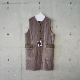 <img class='new_mark_img1' src='https://img.shop-pro.jp/img/new/icons13.gif' style='border:none;display:inline;margin:0px;padding:0px;width:auto;' />m's braque Silk-Loft Car Long Vest-unisex/MOCHA