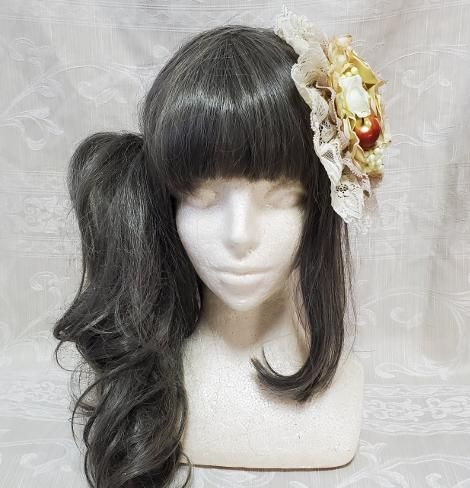 Decoration Strawberryヘッドドレス　クロ 商品詳細ページ