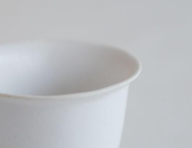 YALI  入れ子茶器 チタン白釉 （紫香xkiwaha) YALI 入れ子茶器 チタン白釉 （紫香xkiwaha) YALI 入れ子茶器
