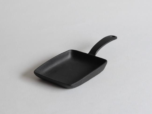 たまごやき Amazon | 卵焼き器 木蓋セット 鉄 リバーライト 極 JAPAN 玉子