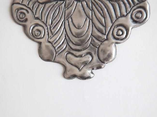 うつわやみたす　皿　アネモネ　蝶 うつわやみたす 皿 アネモネ 蝶