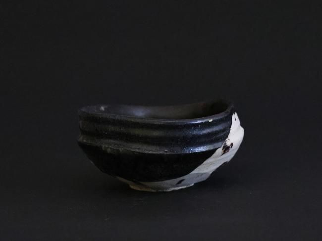 黒織部茶碗　保存箱　MA526 黒織部茶碗