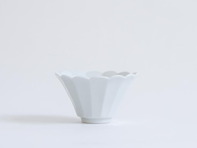 黄瓷輪花鉢 (未使用 新品同様) 楽天市場】浮陶器 お花 3種 花の浮き球 sl-f006 花 フラワー