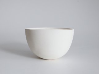 White bowl B