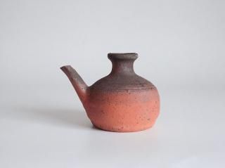 餫
