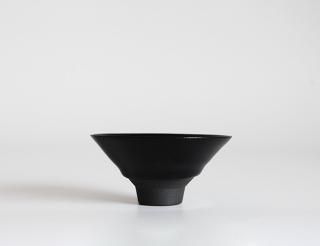 ŷ
