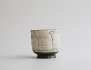 ����ʴ������������