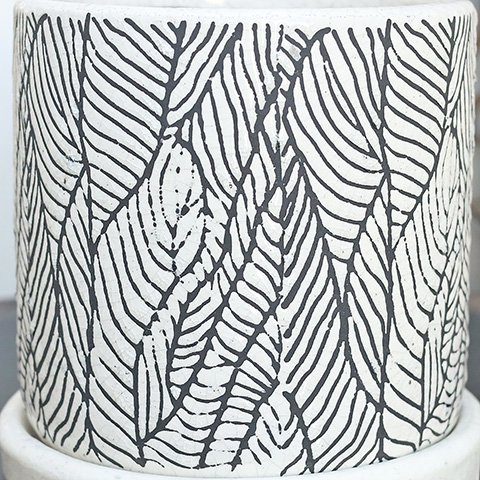おしゃれなデザインの陶器鉢