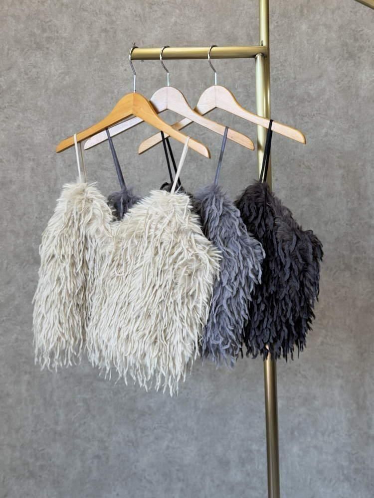 GALENA(ガレナ)羽根みたいなエコファービスチェ|30代40代からの