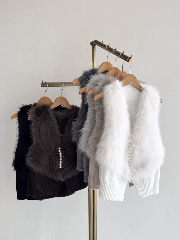 専用‼️ガレナ フェイクファー エコファー パール付き ジレ ベスト GALENA 188617930_o1.jpg?