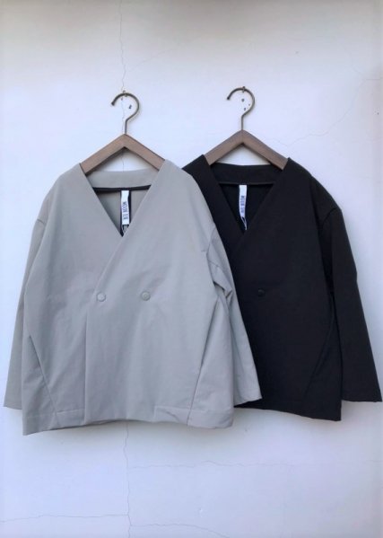 マウンテン　double cloth stretch jacket