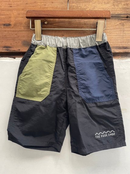 <img class='new_mark_img1' src='https://img.shop-pro.jp/img/new/icons8.gif' style='border:none;display:inline;margin:0px;padding:0px;width:auto;' />【THE PARK SHOP】ADVENTURE SHORTS