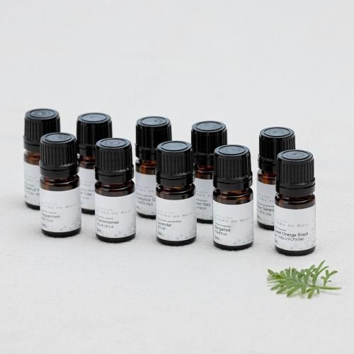 (桃香　めぐみ様) 精油　アロマオイル　100ml /10ml 10本　セット 楽天市場】【最大600円offクーポン】金木犀 キンモクセイ