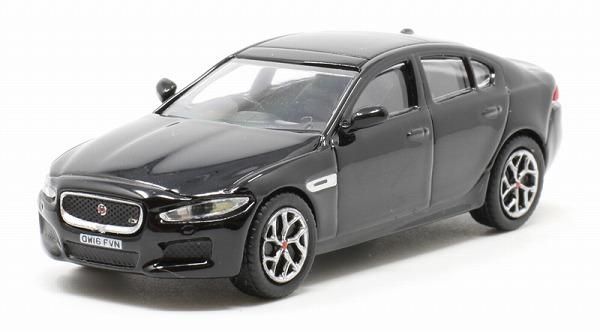 1/43 Jaguar / ジャガー XF ブラックメタリック 1/43 Jaguar / ジャガー XF ブラックメタリック - メルカリ