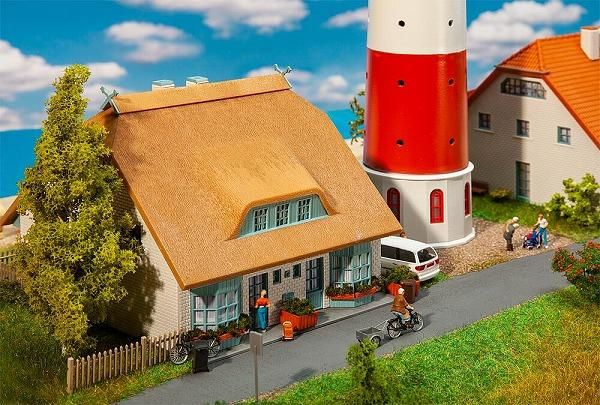 【新品未使用】FALLER鉄道模型/住宅/組み立てキット 新品未使用】FALLER鉄道模型/住宅/組み立てキット ファーラー
