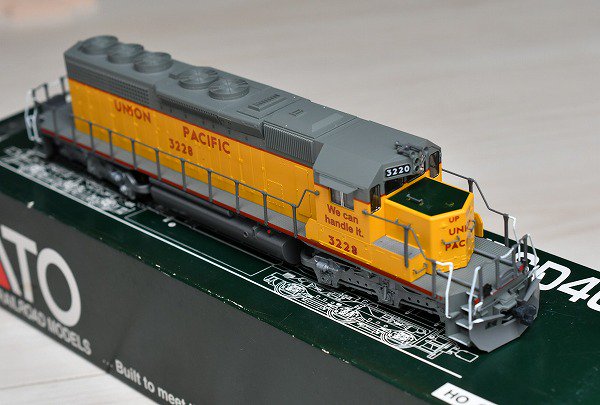 KATO USA SD40-2 Kobo Shops Exclusive with DCC and ESU LokSound