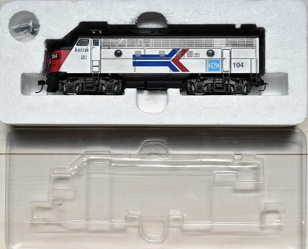 ディーゼル機関車(DL) EMD F7A #104 AMTRAK FhaseⅠ重連セット