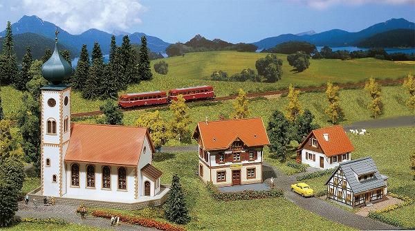 ファーラー(FALLER)ストラクチャー | 鉄道模型通販専門店