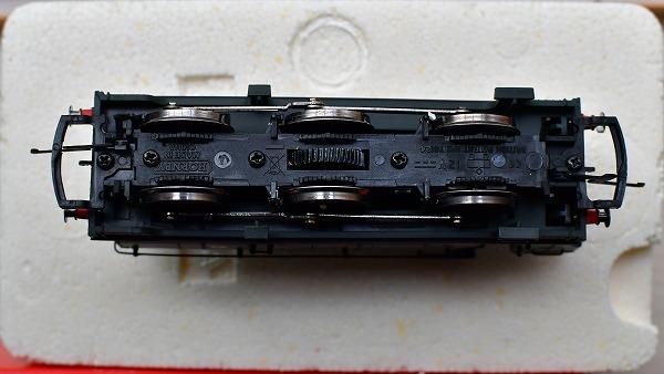 蒸気機関車模型/置物 オルゴール付き/鉄道唱歌 線路台付き