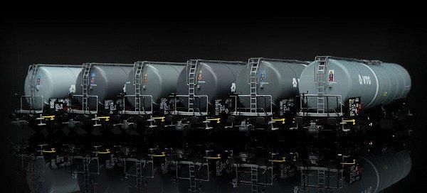 Rocoさま専用 Roco 63061 DSB MA Lyntog 4 Car DMU with Sound - Hattons