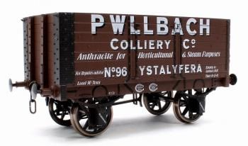 若߼  7 Plank 9' W/B Three Door Pwllbach 96