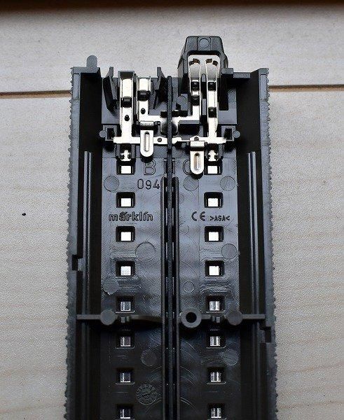 メルクリン Cトラック直線線路 94.2mm | 鉄道模型通販専門店