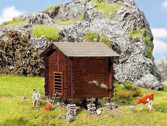 Nゲージ ファーラー　欧州風農場　牧場　農家　納屋馬小屋　鶏小屋　他まとめて Nゲージ ファーラー 欧州風農場 牧場 農家 納屋馬小屋 鶏小屋 他