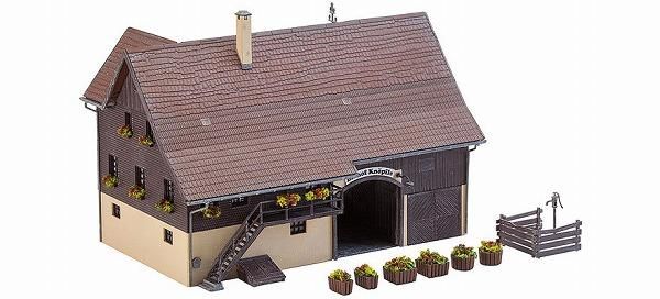 ファーラー(FALLER)ストラクチャー 有機農家 Organic farm