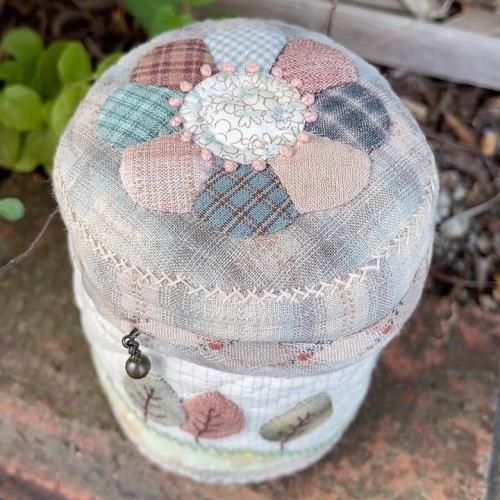 パッチワークキルトキット Kit】キルトミニタペストリー キット（ビデオ講座付き） – Sail & Thread