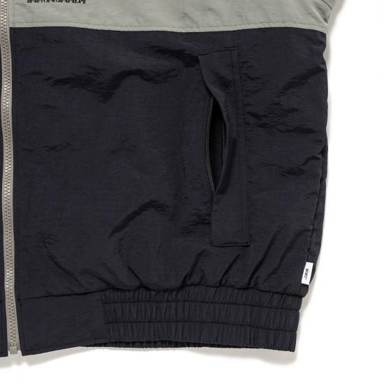 WTAPS】