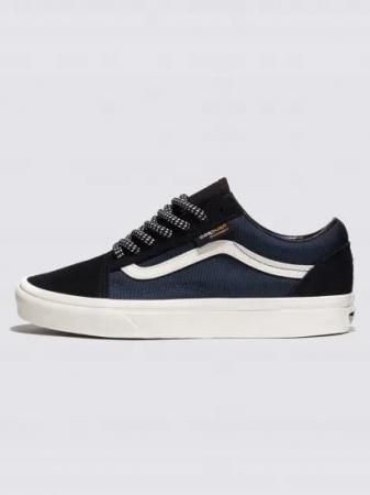 <img class='new_mark_img1' src='https://img.shop-pro.jp/img/new/icons24.gif' style='border:none;display:inline;margin:0px;padding:0px;width:auto;' />VANS<br>Old Skool<br><s>10,450(ǹ)</s>
