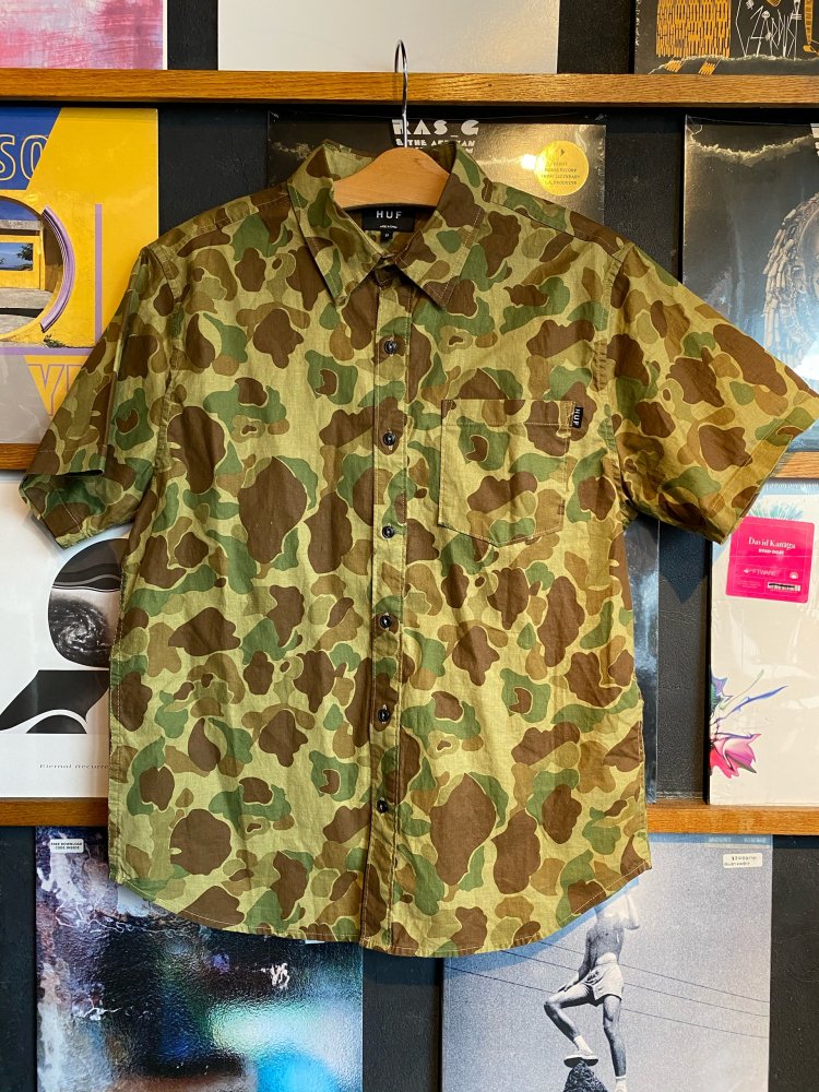 HUF ARMY S/S Shirts : USED 