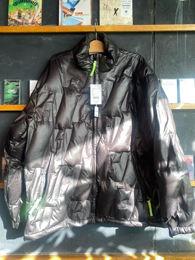 HUF MONOGRAM PUTTER JACKET- new- 