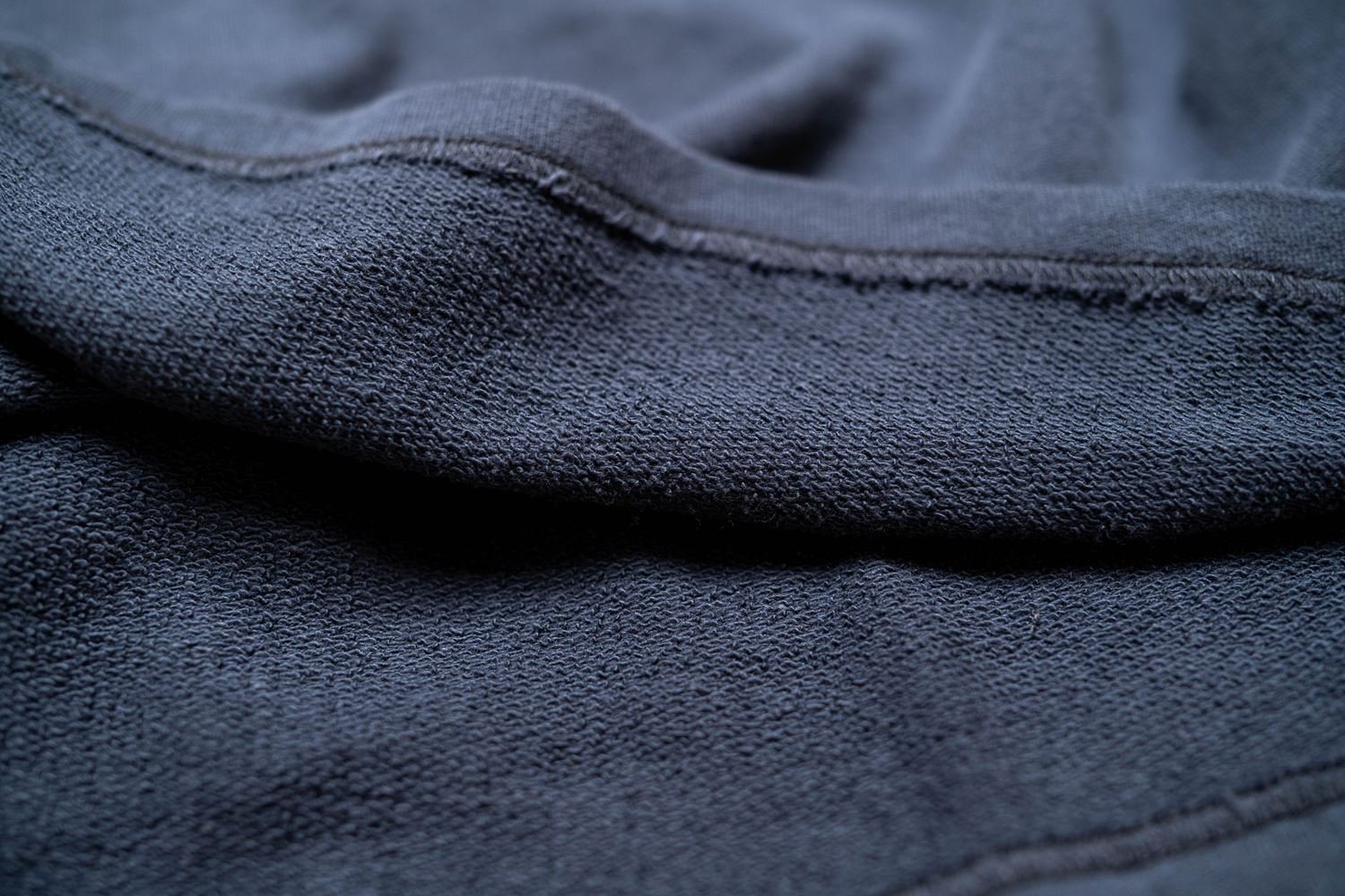 UNFEIGNED OVERSIZE POLO SWEAT Blue Graphite