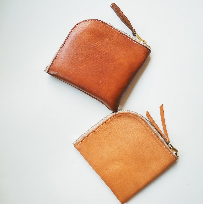 ANCHOR BRIDGE SHORT ZIP WALLET バケッタレザー キャメル