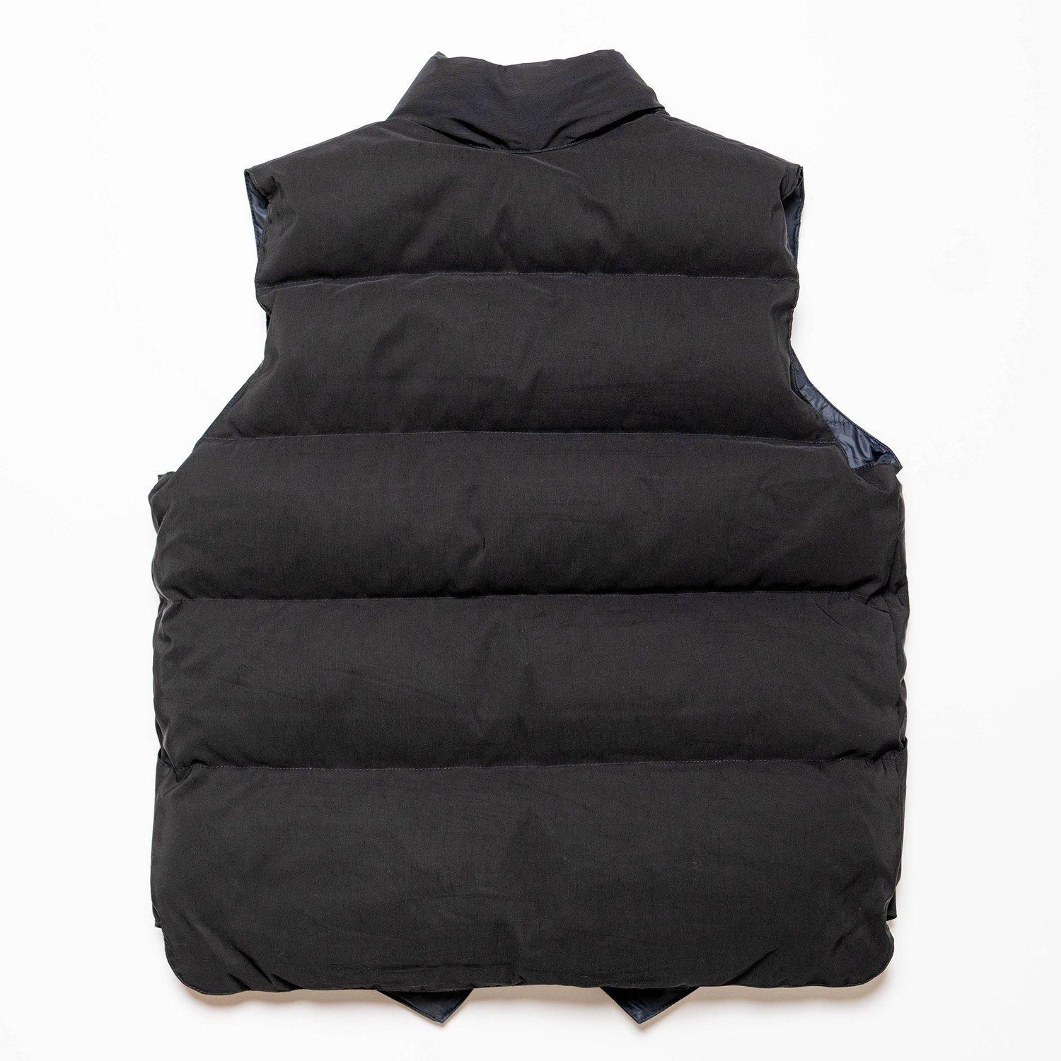 Crescent Down Works のダウンベスト