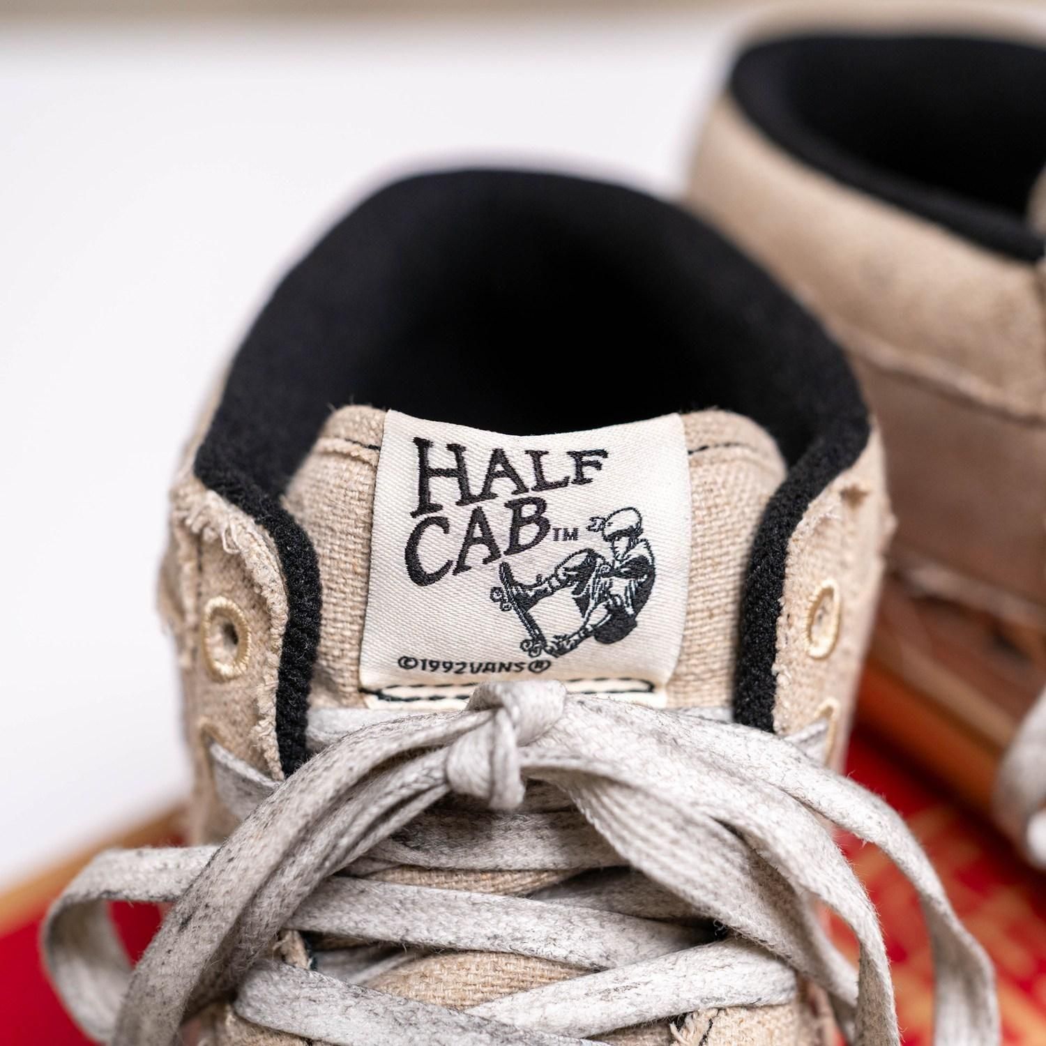 【VANS】HALF CAB MUMMY WRAP ★送料・関税込★大人気★ Vans Half Cab 'Mummy Wrap' Canvas Beige - VN000CMUEBS